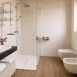 La Perla, Villa *