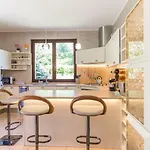 La Perla, Villa