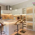 La Perla, Villa