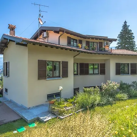 La Perla, Villa *